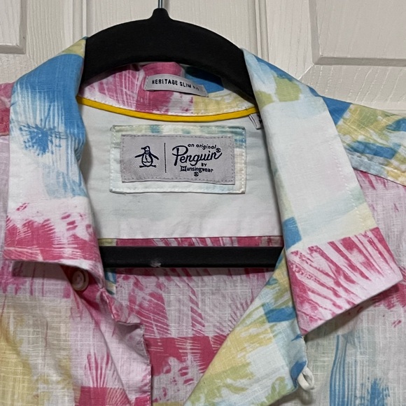 Men’s Penguin Multi-Color Print Button Up XL - Picture 4 of 4